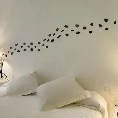 凯拉琼科斯酒店 2*