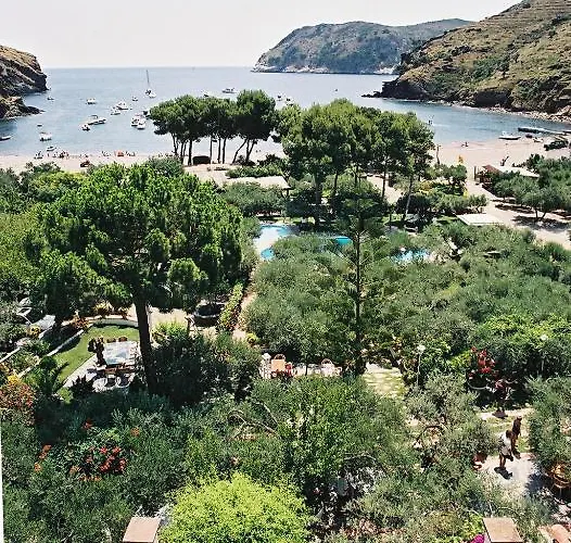 호텔 Cala Joncols 2*