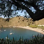 Hotel Cala Joncols 2*